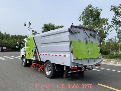 掃路車吸盤江淮道路清掃車 現(xiàn)代道路清潔的高效守護(hù)者