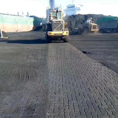 柳工鏟車清掃水泥路面與垃圾清運(yùn)一體機(jī)應(yīng)用探析